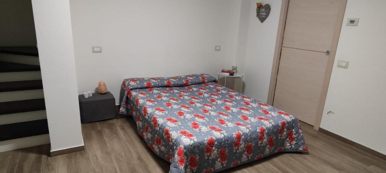 La Mocina Casa Vacanze Castellaro  Εξωτερικό φωτογραφία